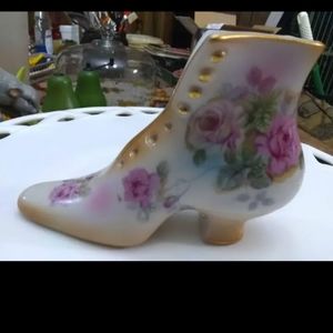 Large Vintage Porcelain Decorative Shoe. With Gold Trim.